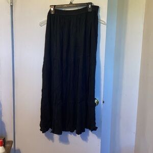 Long black gauze skirt XL